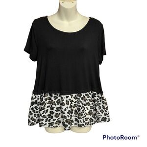 Les Amis black/animal print top size large some imperfections in printed layer